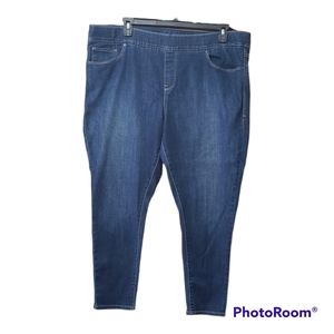 Levi's denim jeggings. Size 22